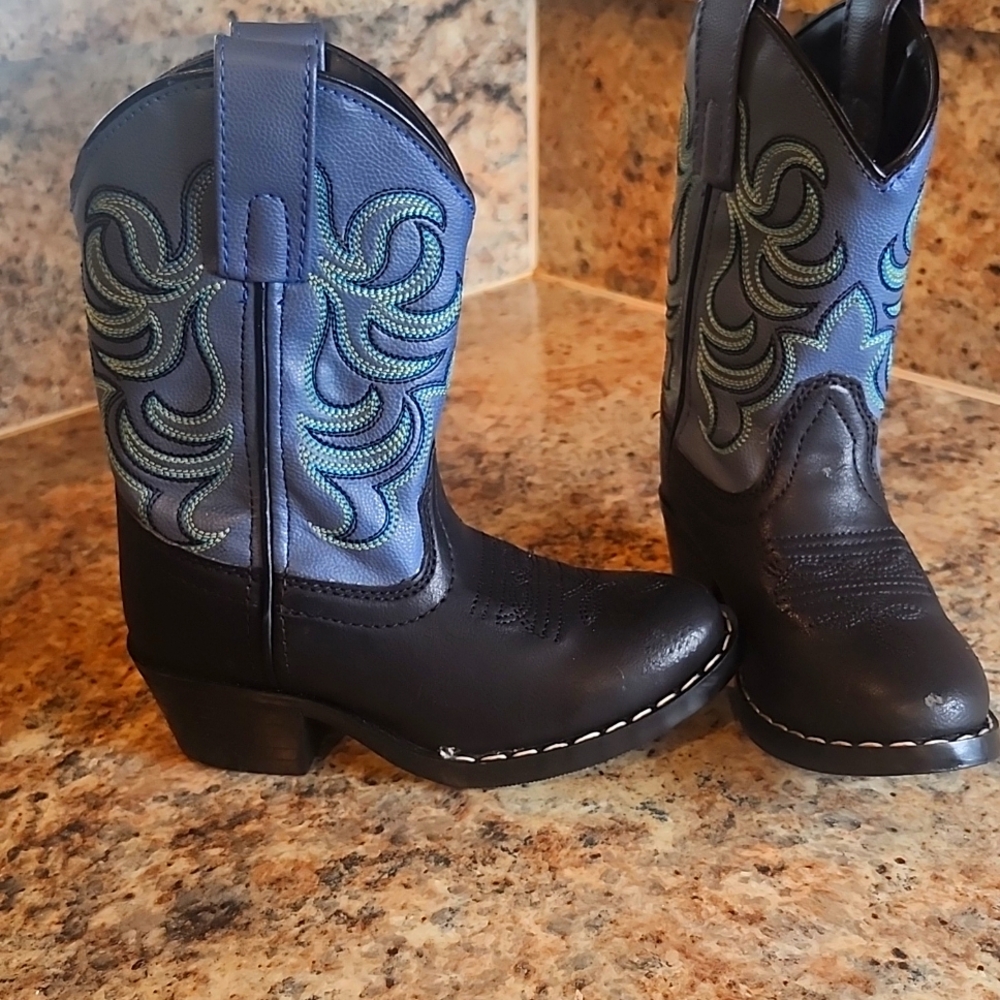 Kids Smoky Mountain Boots Size 9 Toddler